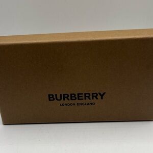 Burberry Brown Box. Small